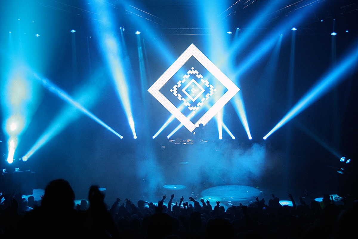 Festival med LED og lyseffekter